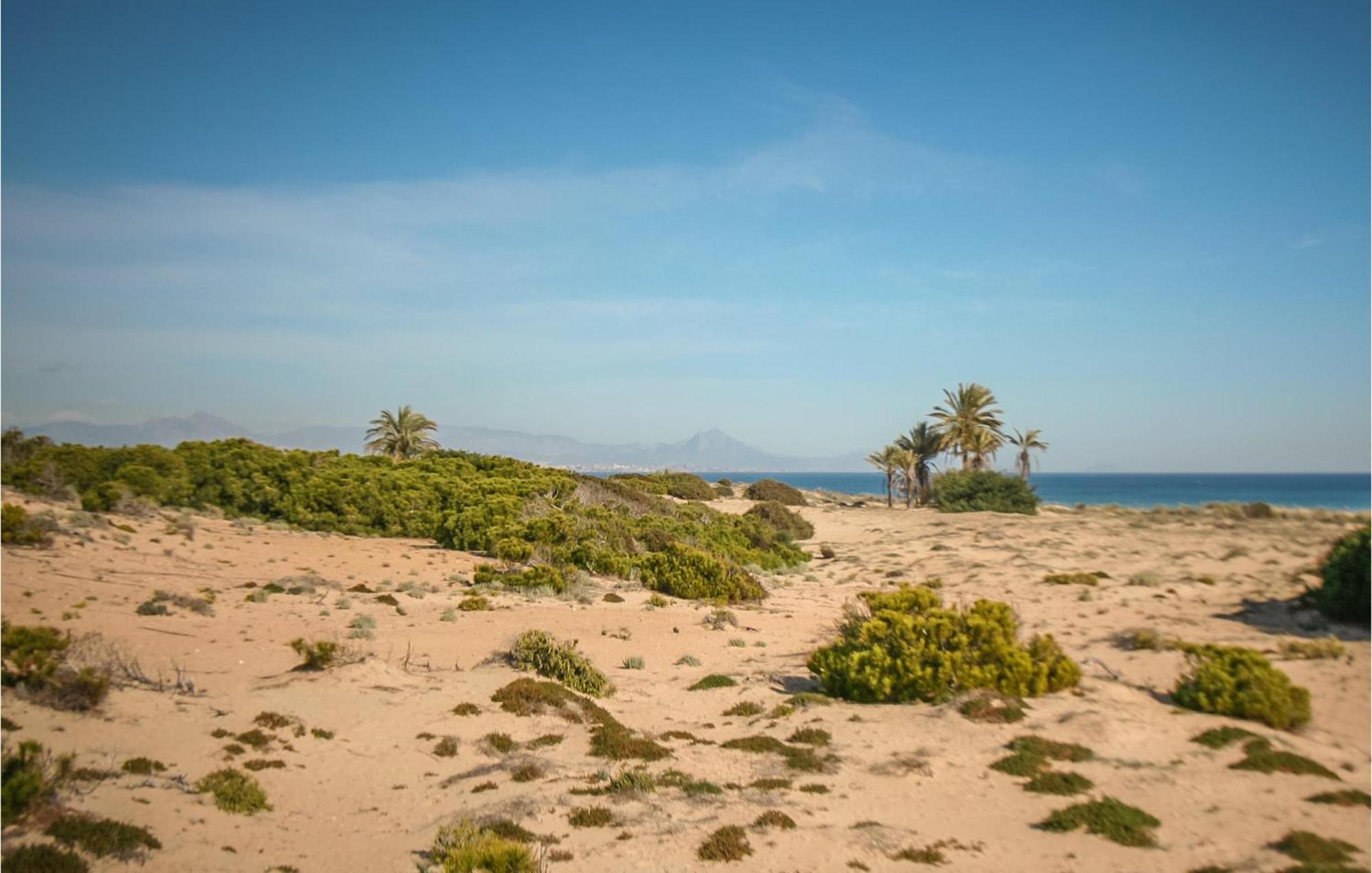 Lovely Apartment In Santa Pola With Wifi المظهر الخارجي الصورة