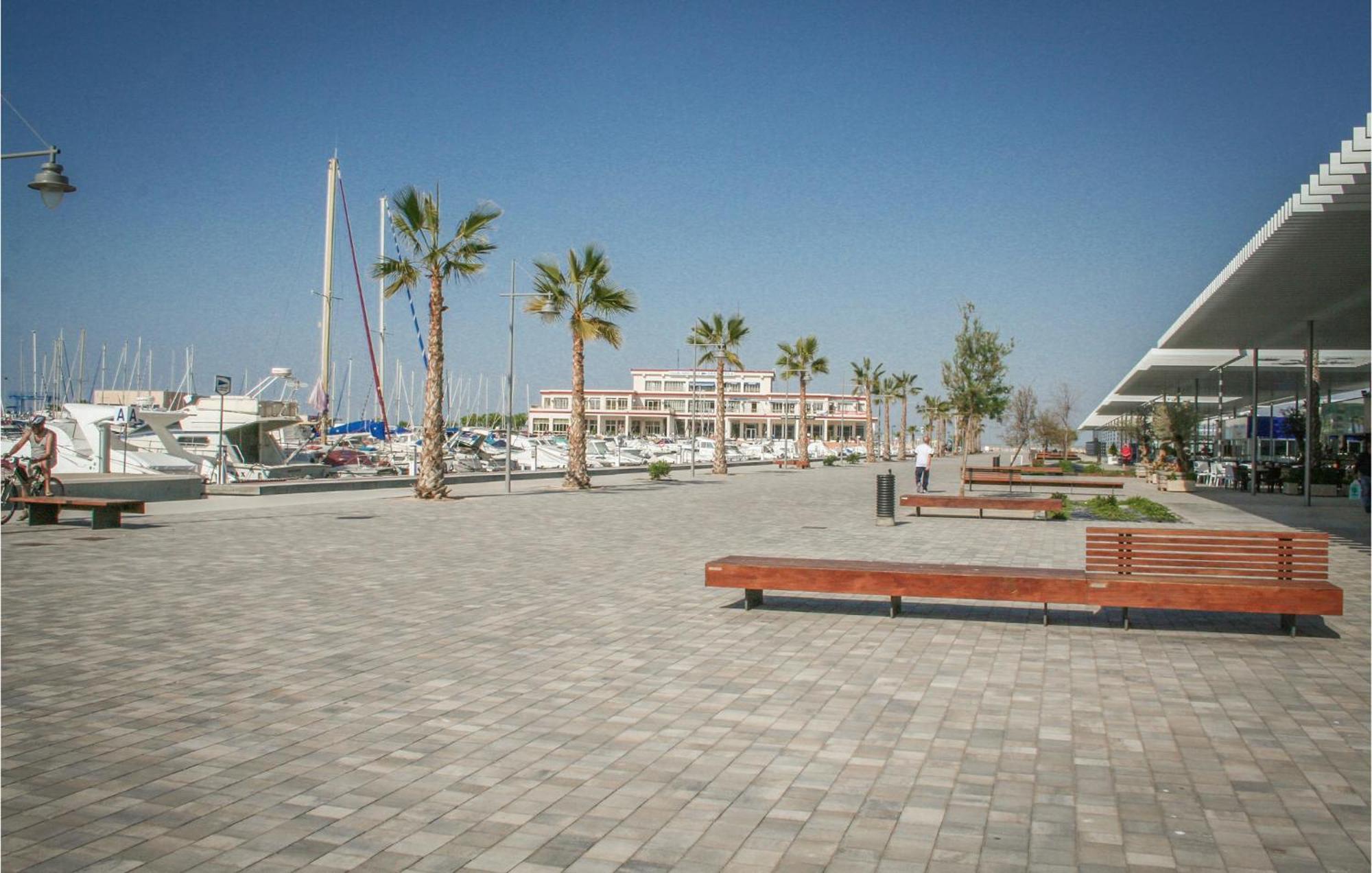 Lovely Apartment In Santa Pola With Wifi المظهر الخارجي الصورة